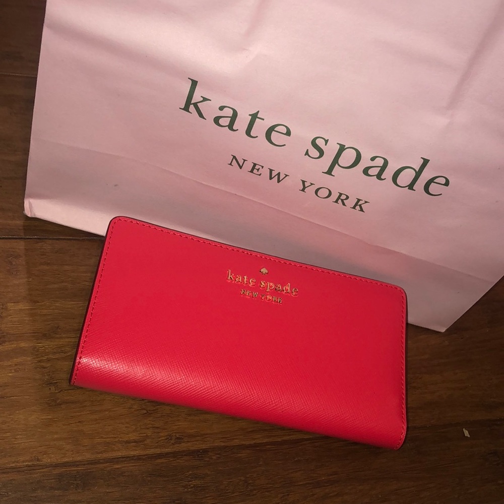 Kate Spade Hot Pink/Redish wallet BRAND NEW